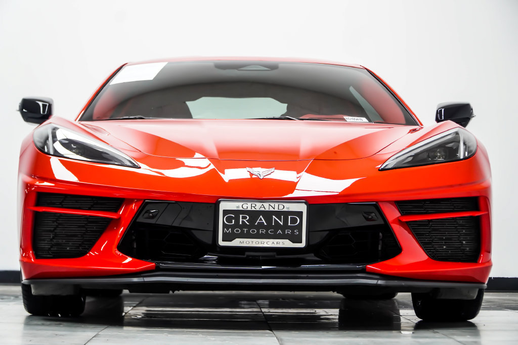 Used 2024 Chevrolet Corvette Stingray Premium Cpe w/ Z51 Performance Package RWD image 11