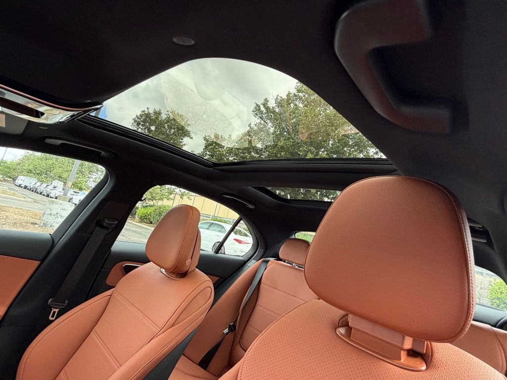 New 2026 Mercedes-Benz C 300 4MATIC Sedan image 20