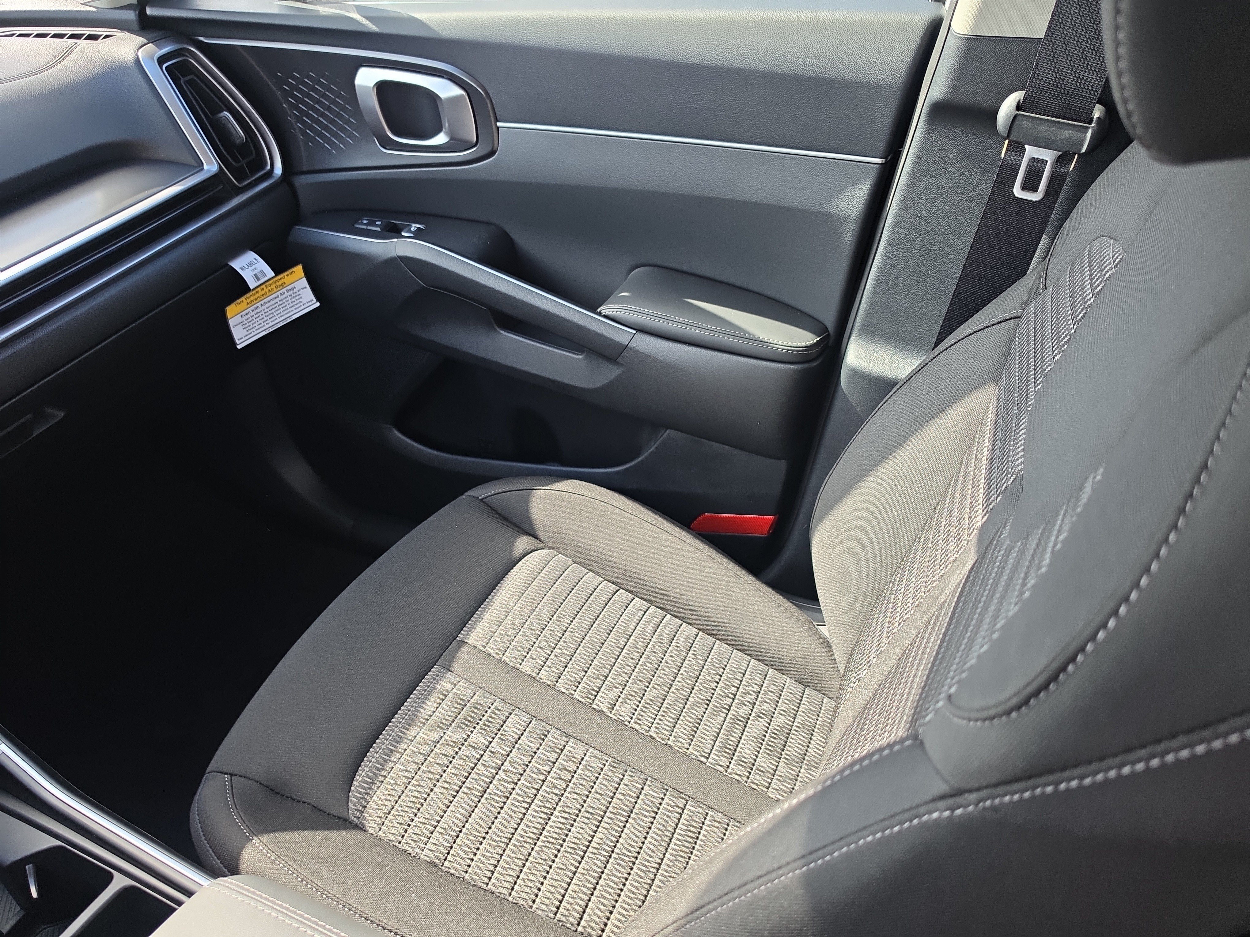 New 2026 Kia Sorento LX FWD image 15