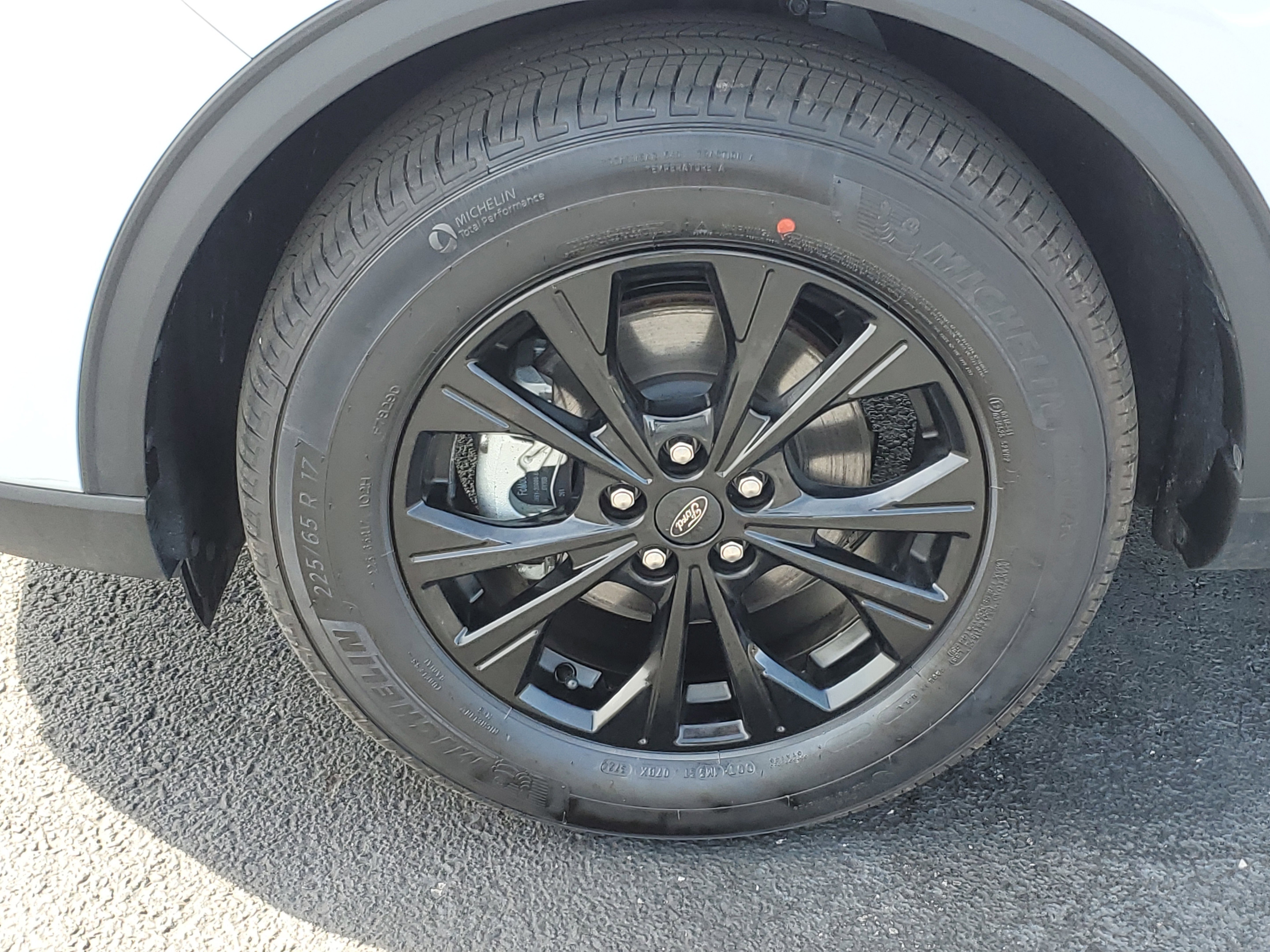 New 2025 Ford Escape Active w/ Cold Weather Package image 5