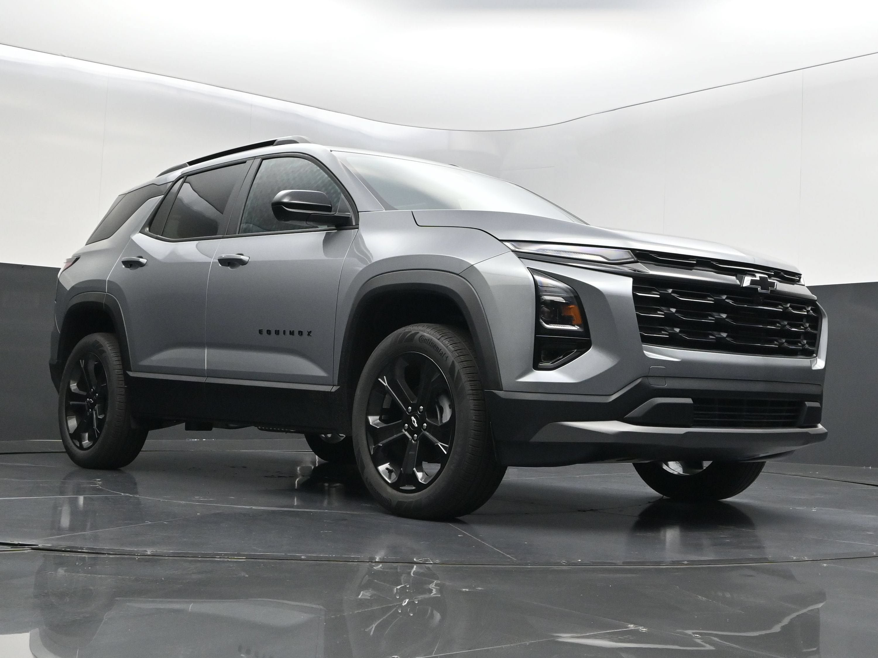 New 2027 Chevrolet Equinox LT w/ Convenience Package II FWD image 38