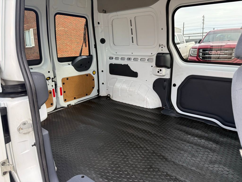 Used 2010 Ford Transit Connect XL image 25