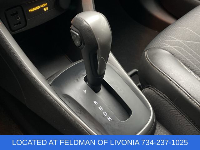 Certified 2022 Chevrolet Trax LT w/ LT Convenience Package image 15