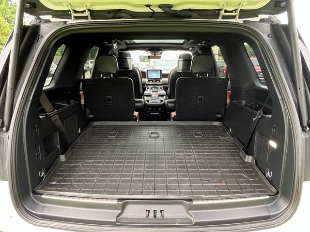 Used 2020 Lincoln Navigator Reserve w/ Luxury Package AWD/4WD image 28