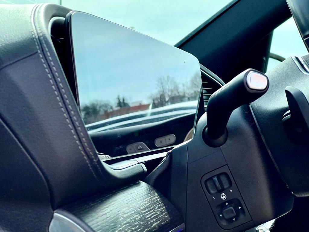 Certified 2023 Mercedes-Benz GLS 450 GLS 450 image 9