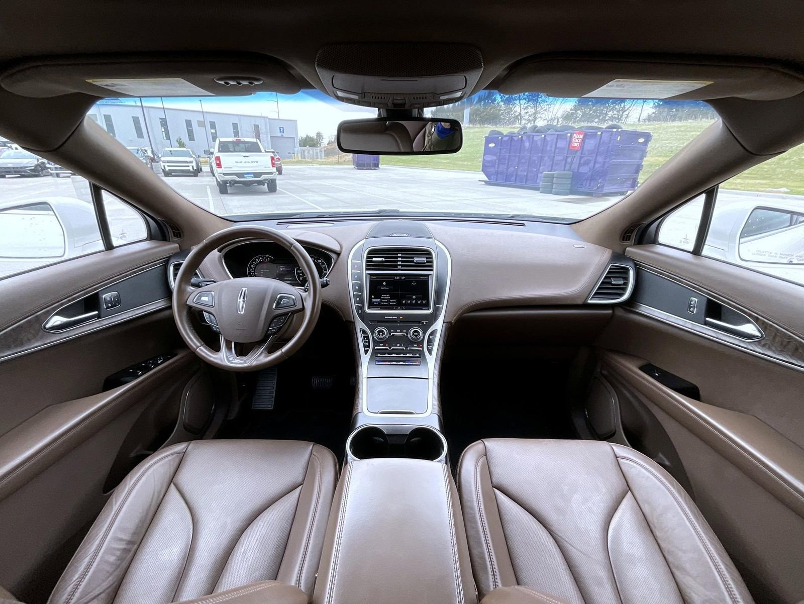 Used 2016 Lincoln MKX Reserve w/ Driver Assistance Package image 15