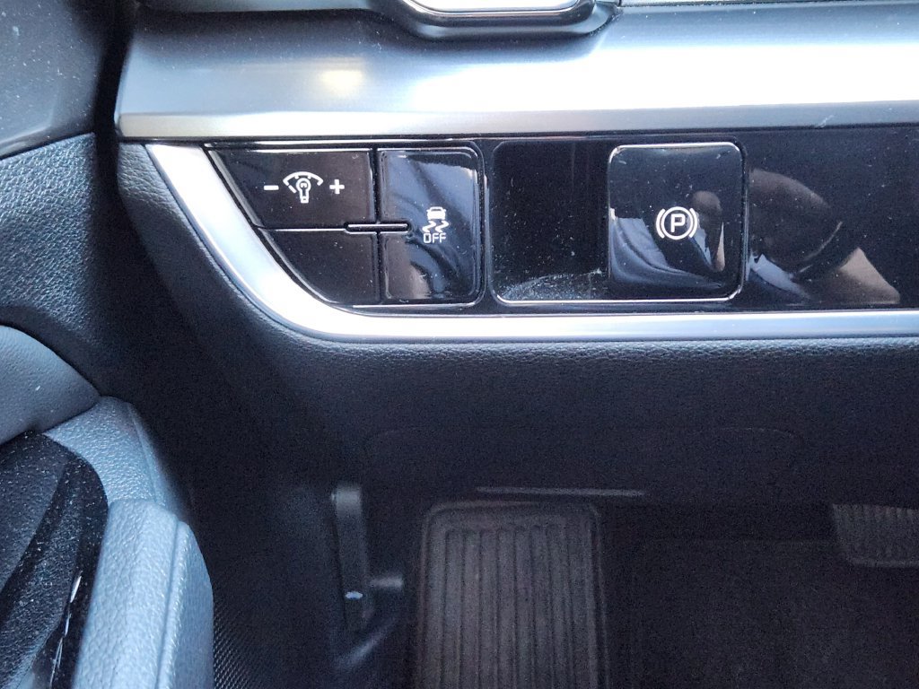Certified 2024 Kia Sportage EX FWD image 27