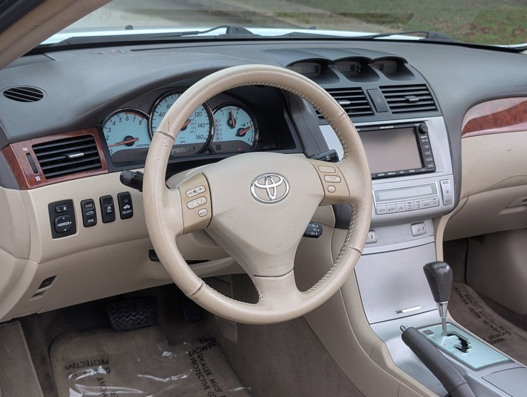 Used 2006 Toyota Solara SLE image 36