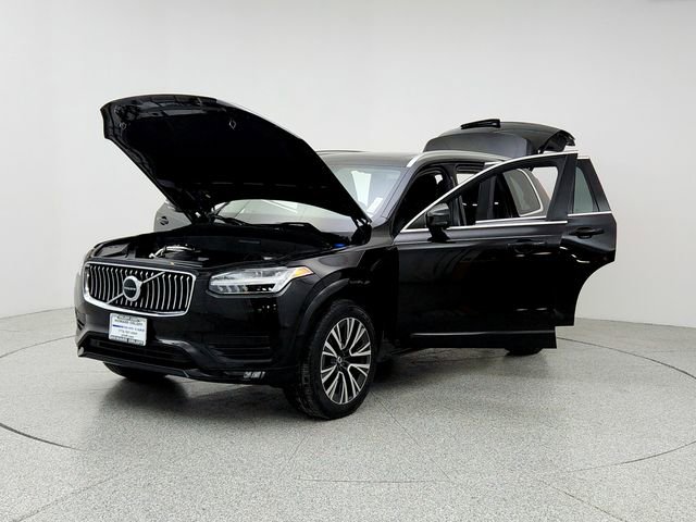 Used 2020 Volvo XC90 T6 Momentum w/ Protection Package image 9