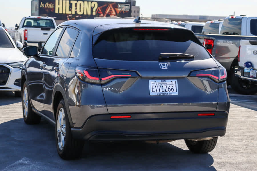 Used 2023 Honda HR-V LX image 6