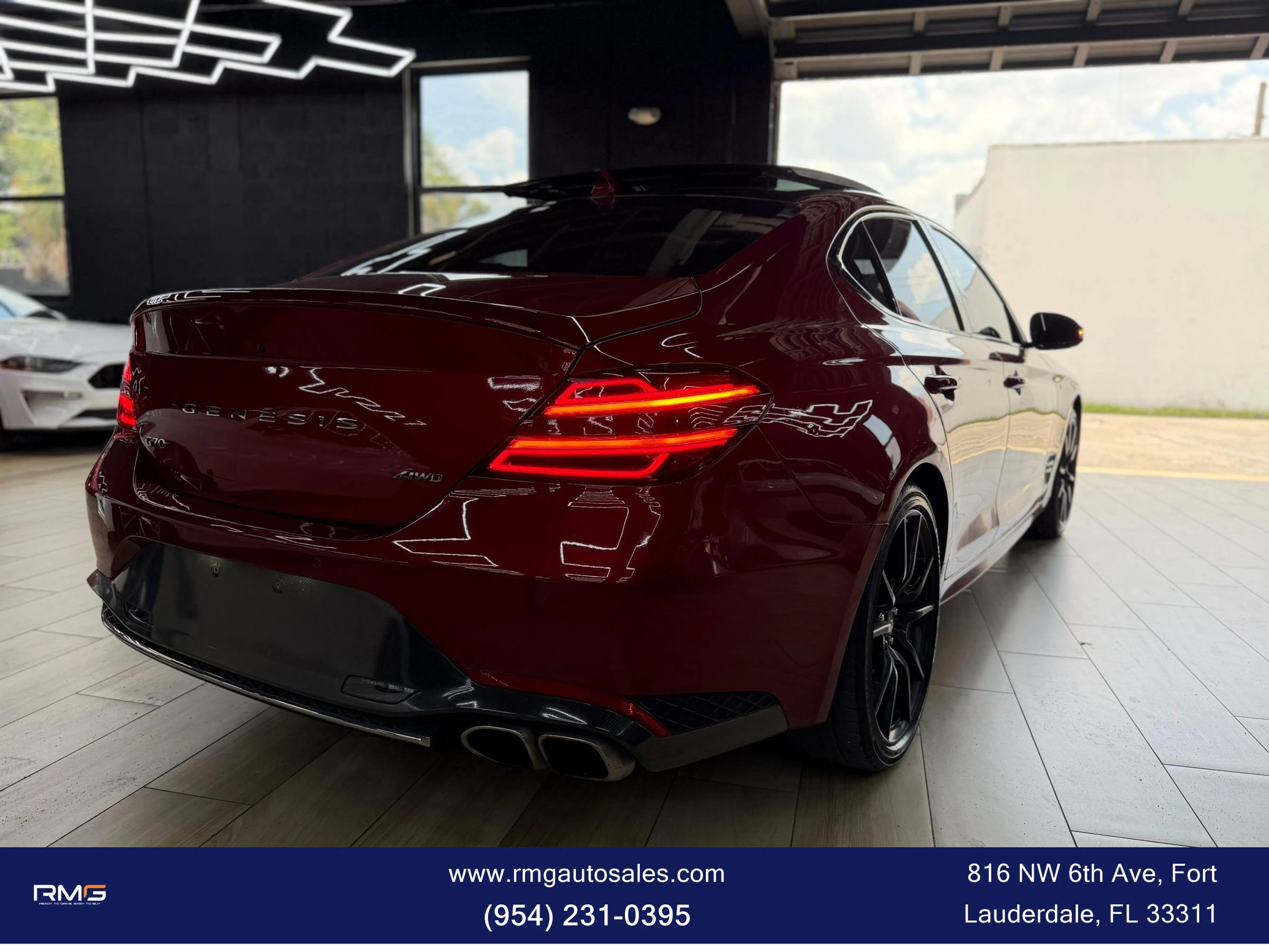Used 2022 Genesis G70 2.0T w/ Prestige Package AWD/4WD image 8