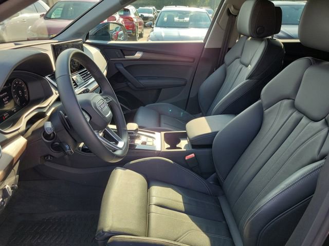 Used 2024 Audi Q5 e Premium Plus w/ Premium Plus Package image 5