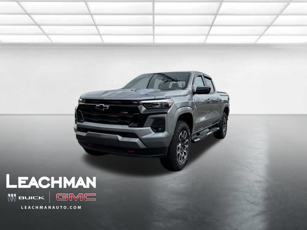 Used 2026 Chevrolet Colorado Z71 AWD/4WD image 9