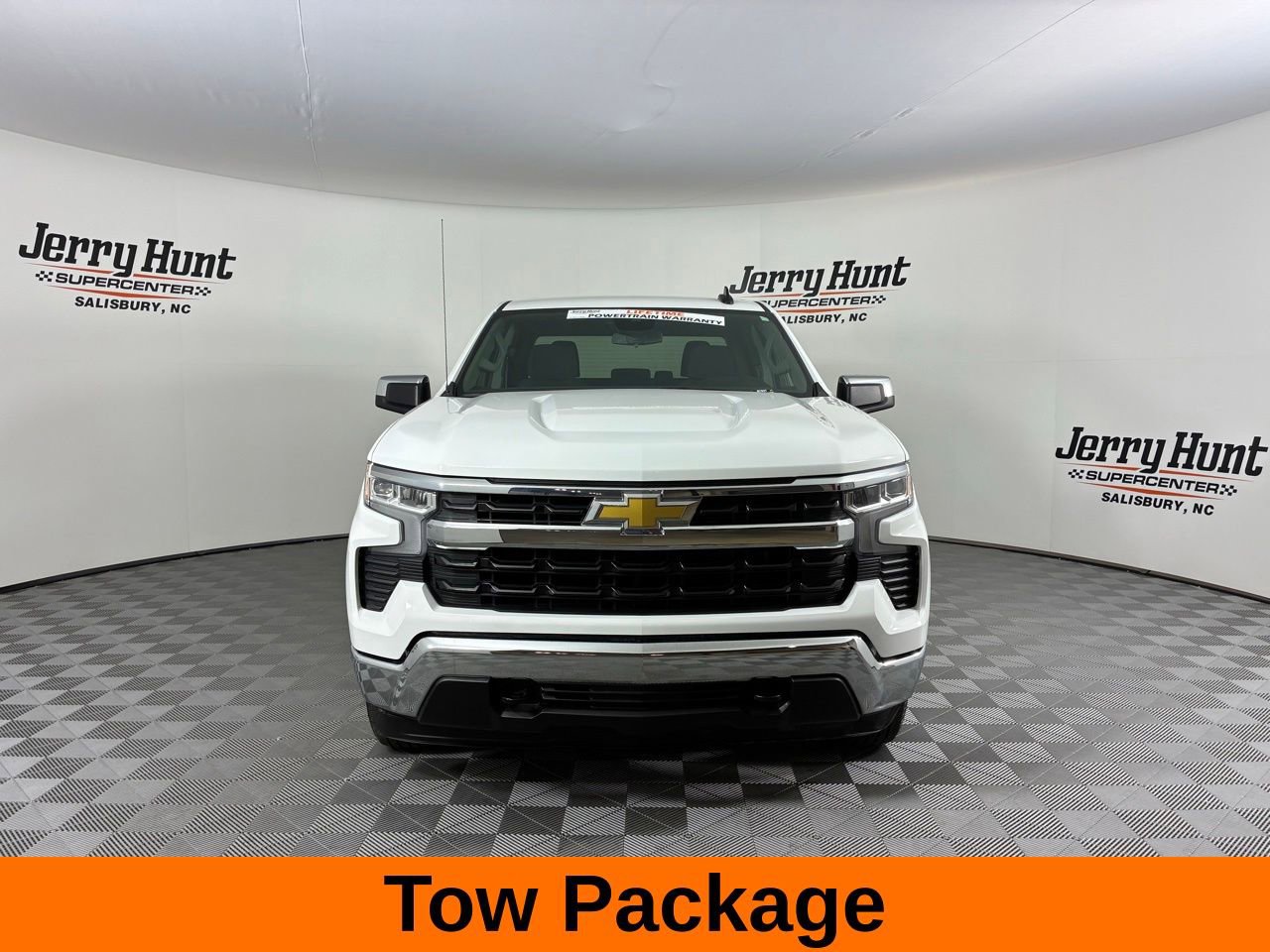 Used 2025 Chevrolet Silverado 1500 LT image 5