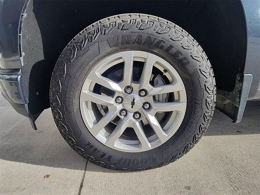 Used 2021 Chevrolet Silverado 1500 RST image 32