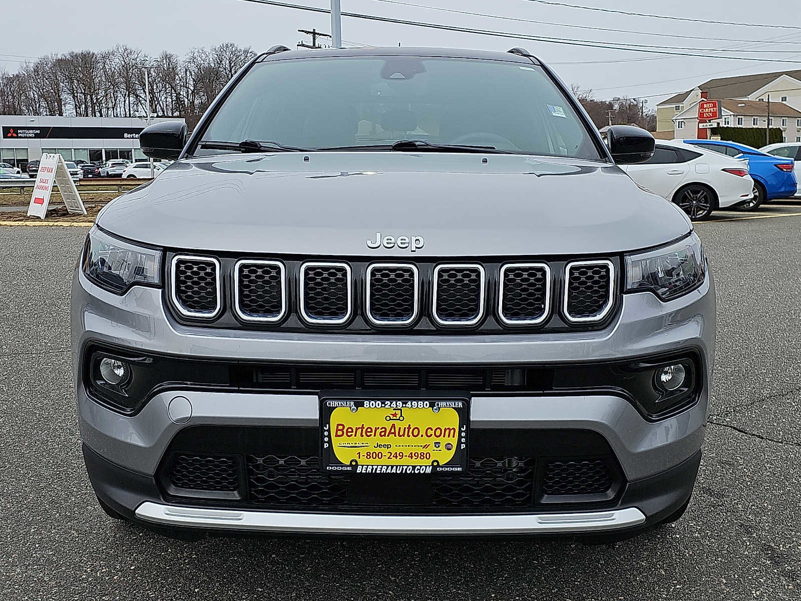 Used 2023 Jeep Compass Limited w/ Sun and Sound Group image 2