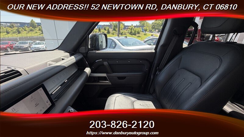 Used 2020 Land Rover Defender 110 HSE AWD/4WD image 17