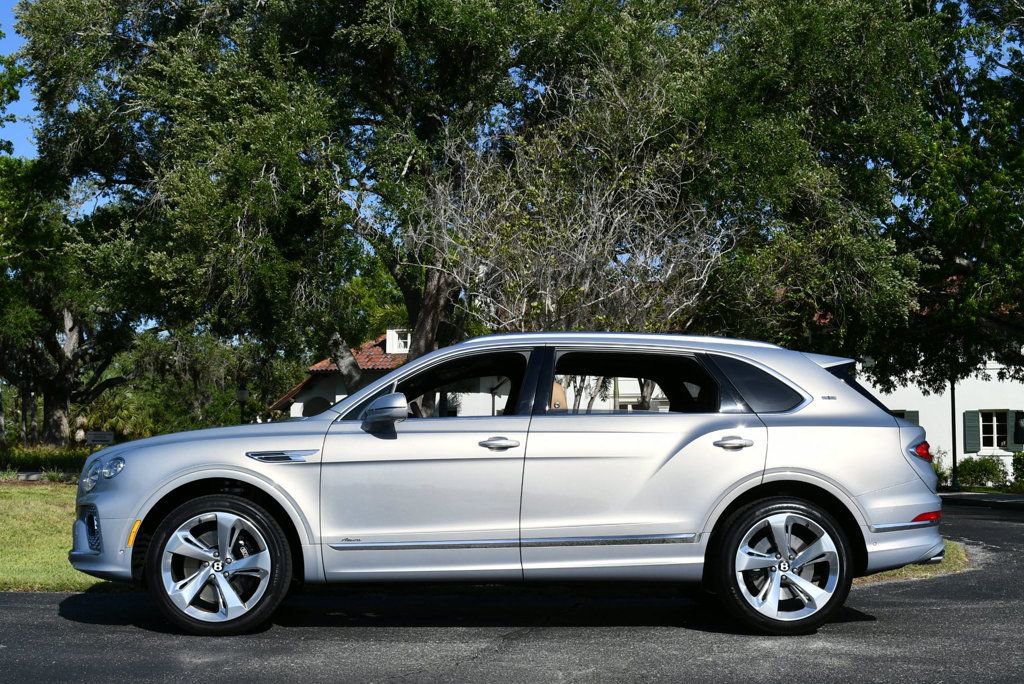 Used 2023 Bentley Bentayga Extended Wheelbase AWD/4WD image 29
