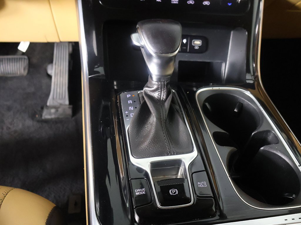 Used 2023 Kia Carnival EX image 46