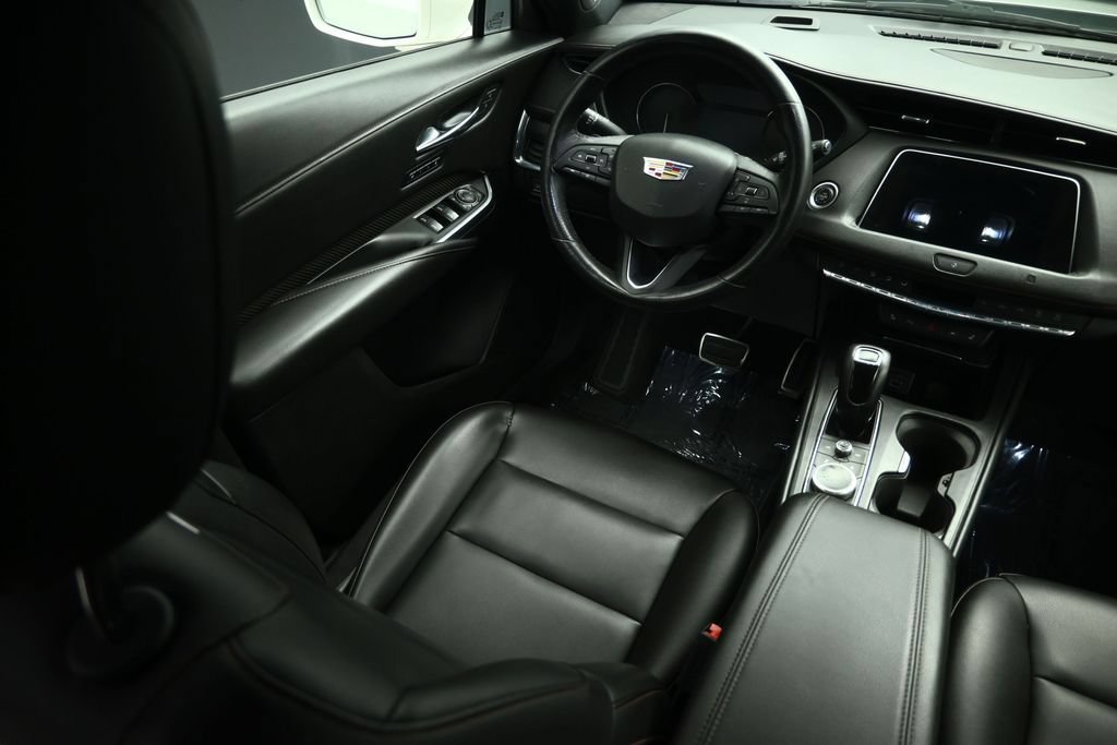 Used 2019 Cadillac XT4 Sport w/ Cold Weather Package FWD image 46