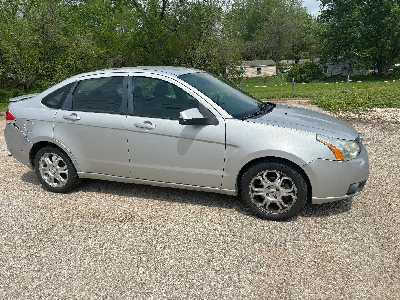 Used 2009 Ford Focus SES image 7