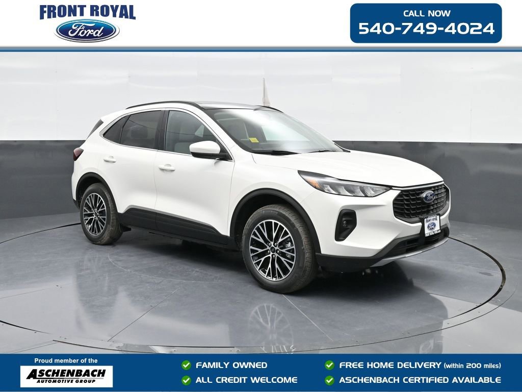 New 2025 Ford Escape SE image 1