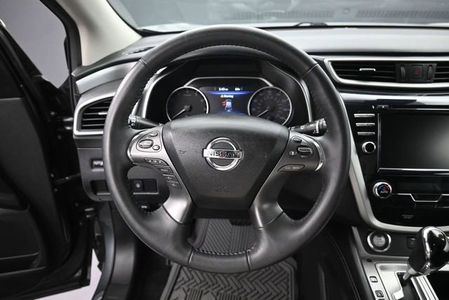 Used 2020 Nissan Murano SV AWD/4WD image 18