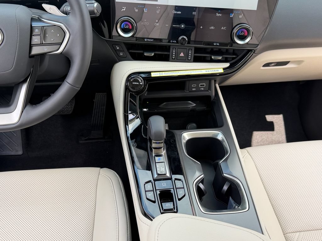 New 2026 Lexus NX 350 AWD w/ Accessory Package (2T) image 10