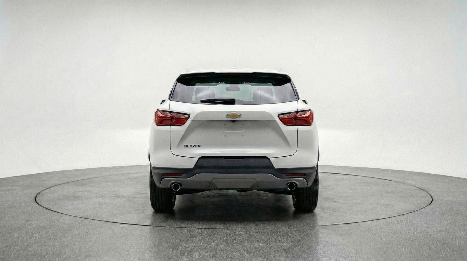 Used 2025 Chevrolet Blazer LT FWD image 7