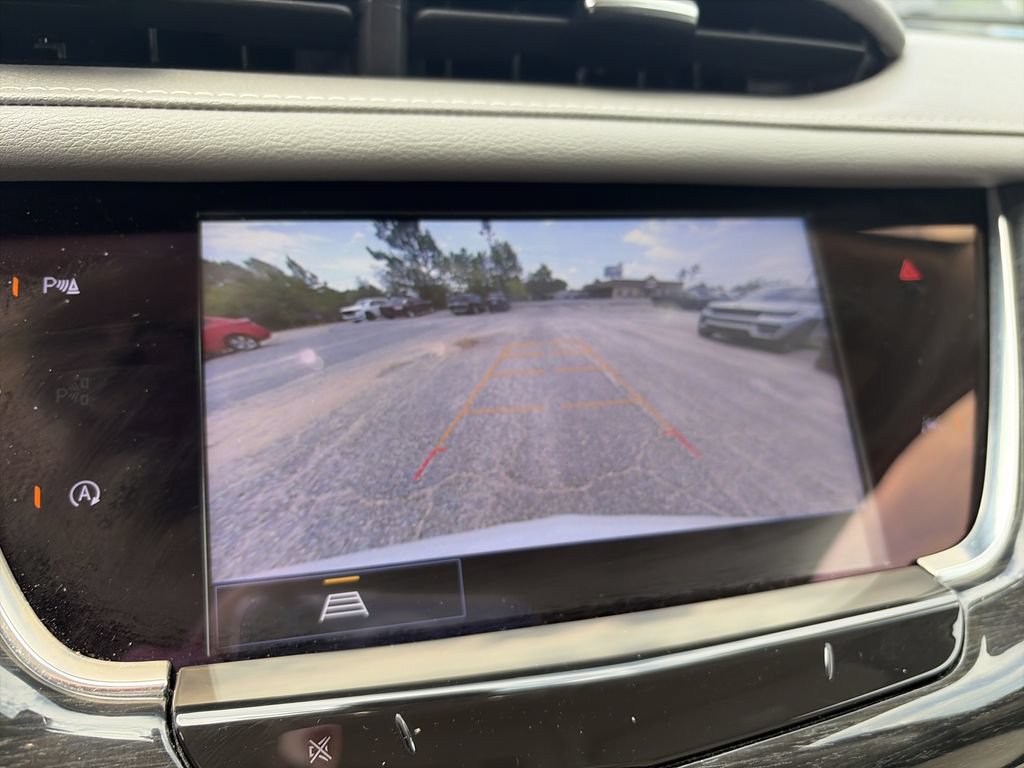 Used 2023 Cadillac XT6 Premium Luxury FWD image 24