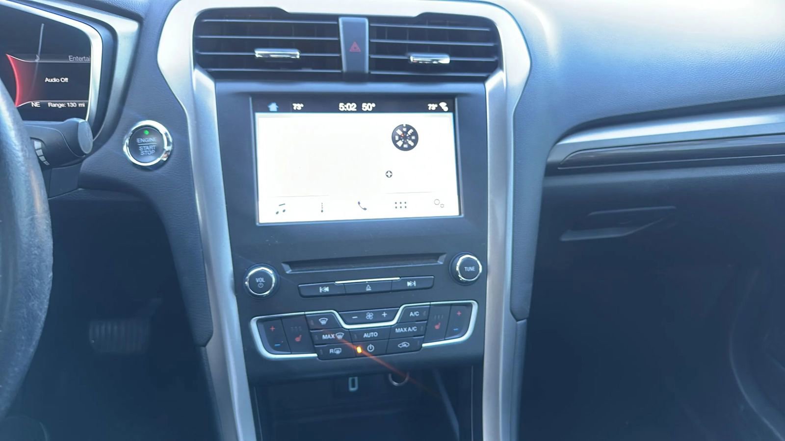 Used 2018 Ford Fusion Energi SE image 24