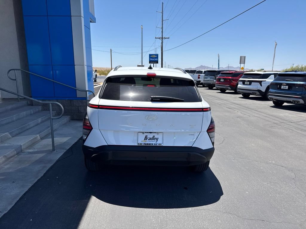 Used 2024 Hyundai Kona SEL AWD/4WD image 6
