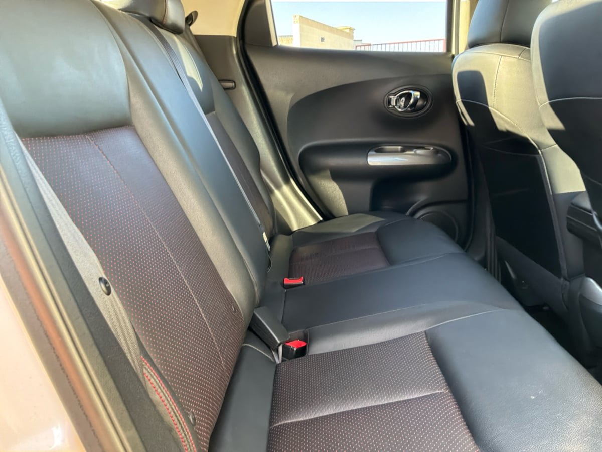 Used 2013 Nissan Juke SL AWD/4WD image 20