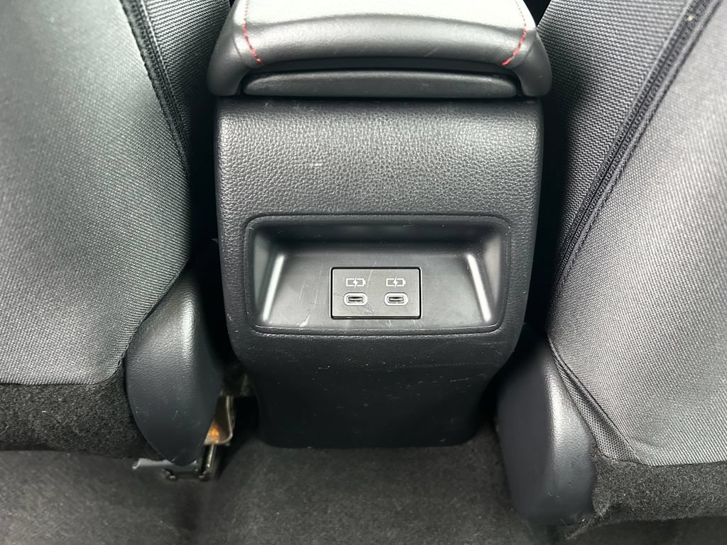 Used 2025 Toyota Corolla SE FWD image 7