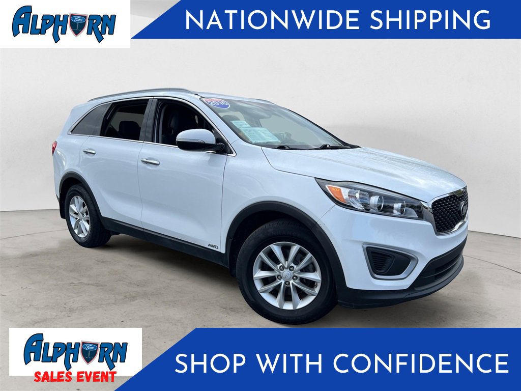 Used 2016 Kia Sorento LX w/ LX Convenience Package