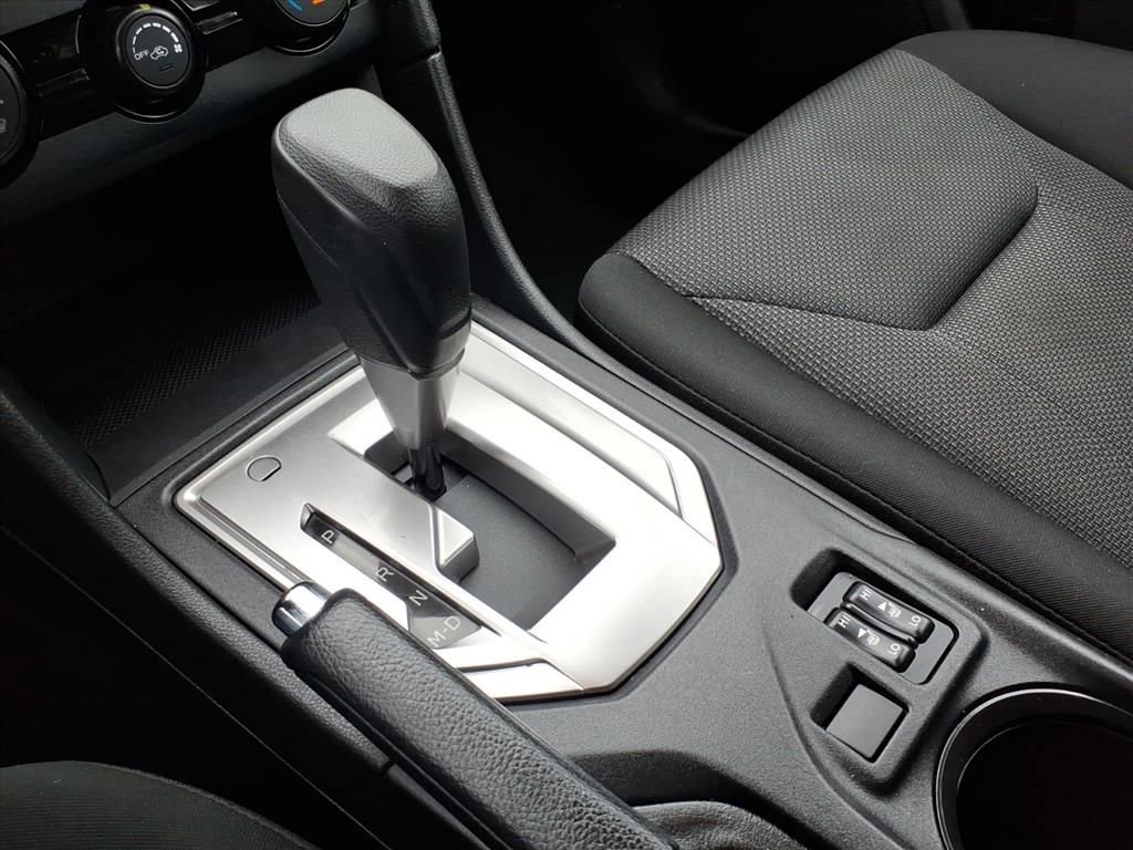 Used 2018 Subaru Impreza 2.0i Premium image 18