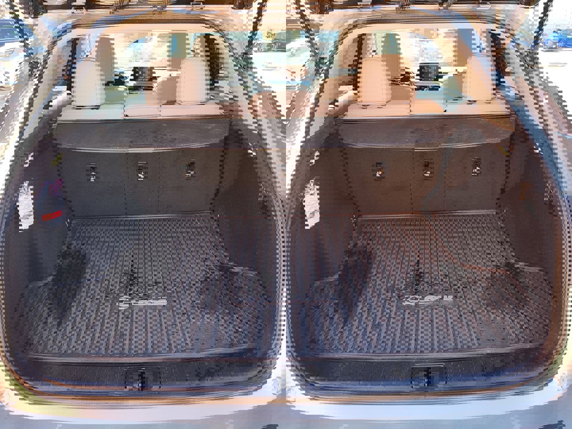 Used 2022 Lexus RX 350 Premium w/ Premium Package image 12