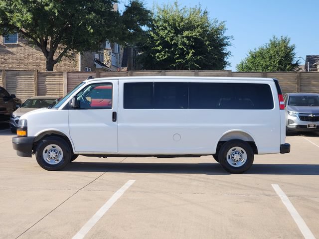 Used 2025 Chevrolet Express 3500 LS RWD image 11