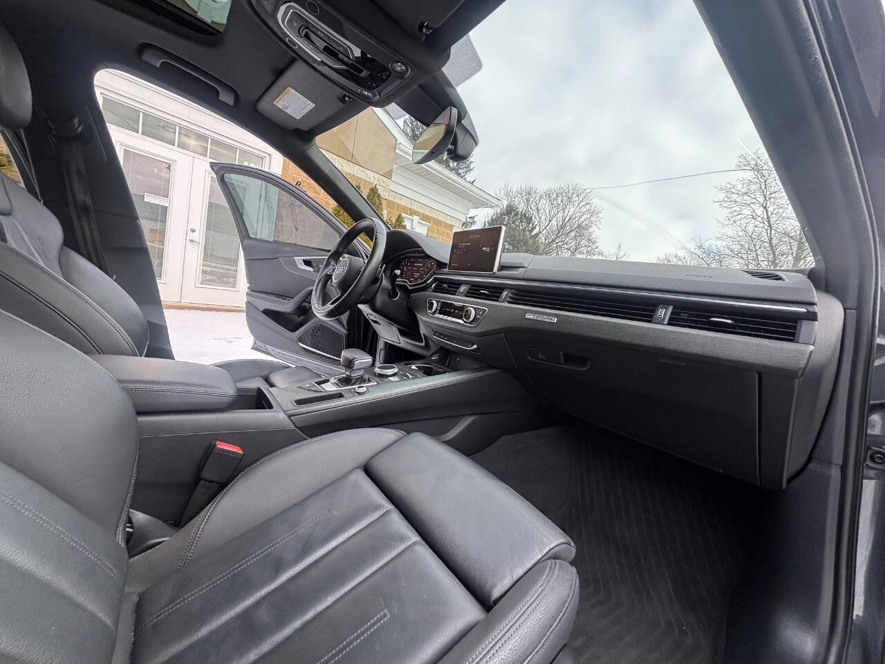 Used 2018 Audi A4 2.0T Premium Plus w/ Premium Plus Package image 11