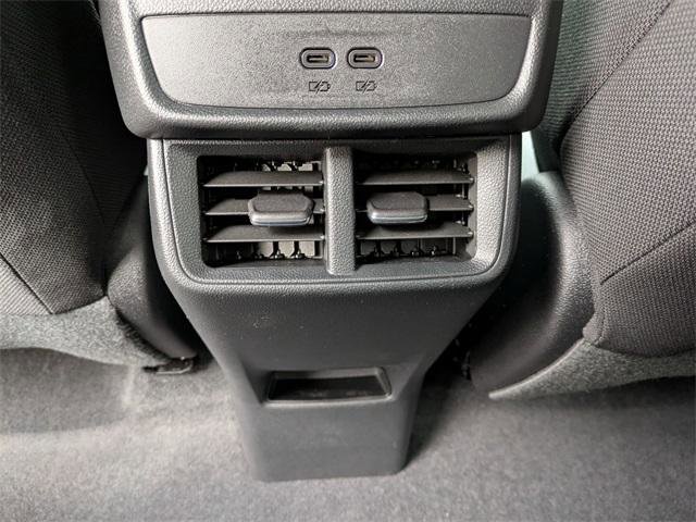 New 2026 Chevrolet Equinox LT image 26