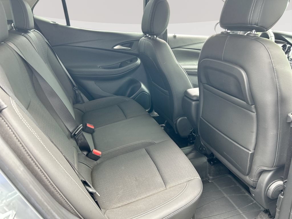 Used 2023 Buick Encore GX Preferred w/ Cold Weather Comfort Package AWD/4WD image 27