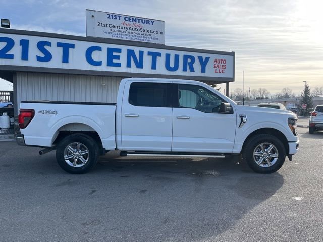 Used 2025 Ford F150 XLT w/ Equipment Group 301A Standard image 16