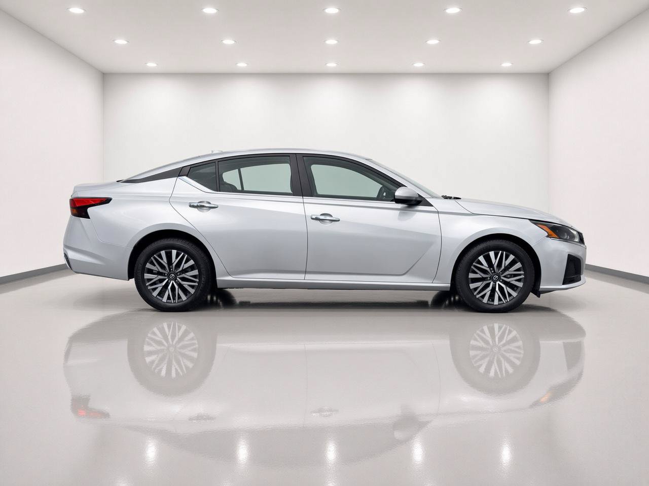 Used 2023 Nissan Altima 2.5 SV w/ SV Premium Package AWD/4WD image 6