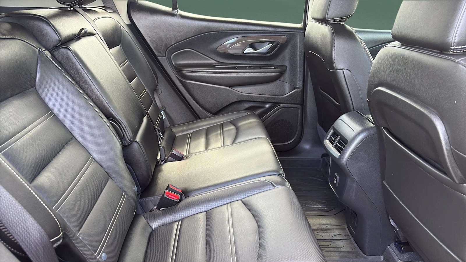 Used 2022 GMC Terrain Denali w/ LPO, Floor Liner Package AWD/4WD image 21