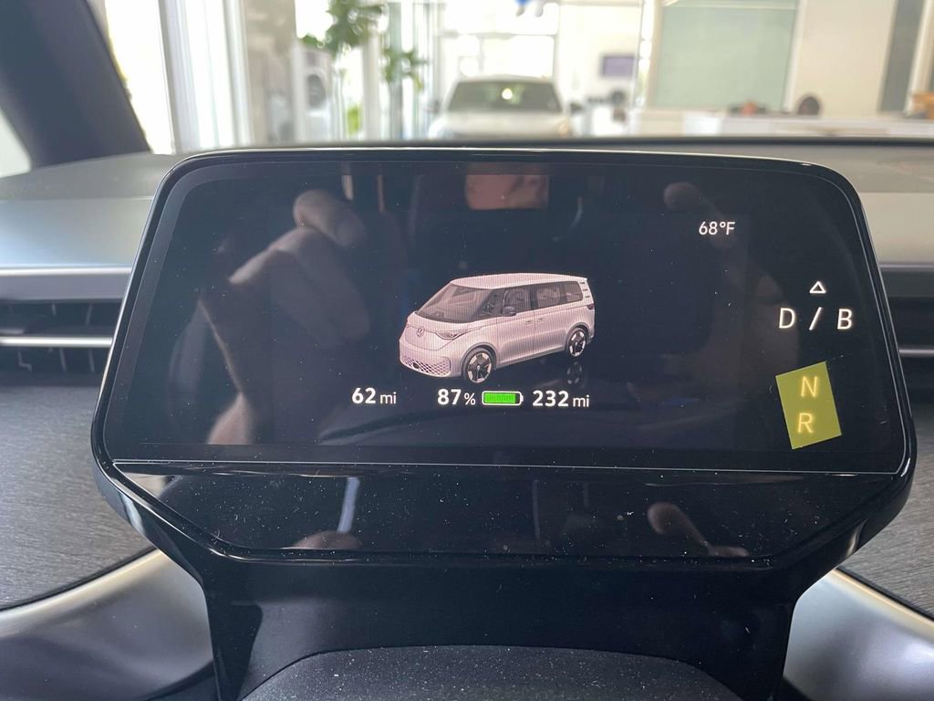 New 2025 Volkswagen ID. Buzz Pro S RWD image 18