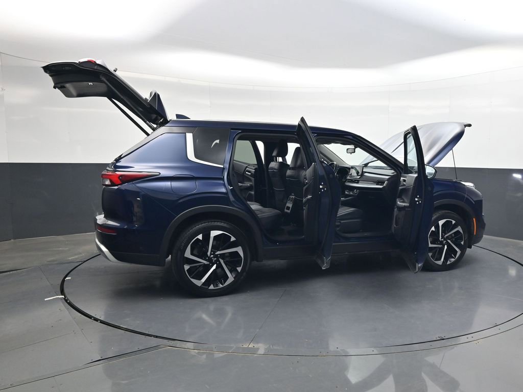 Used 2024 Mitsubishi Outlander SE AWD/4WD image 34