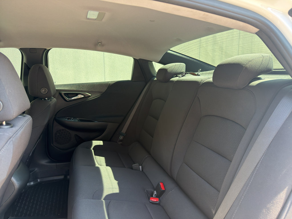 Used 2023 Chevrolet Malibu LS FWD image 14
