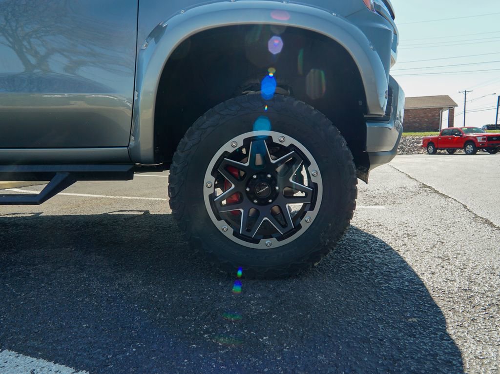 Used 2020 Chevrolet Silverado 1500 RST image 12