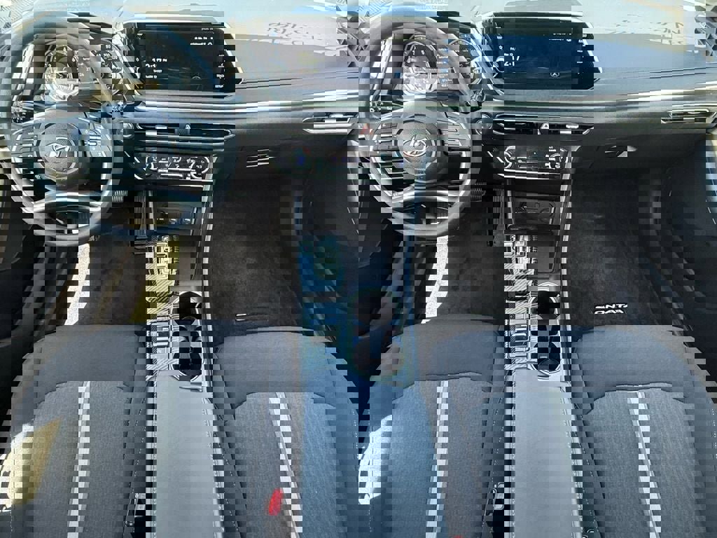 Used 2023 Hyundai Sonata SEL image 16