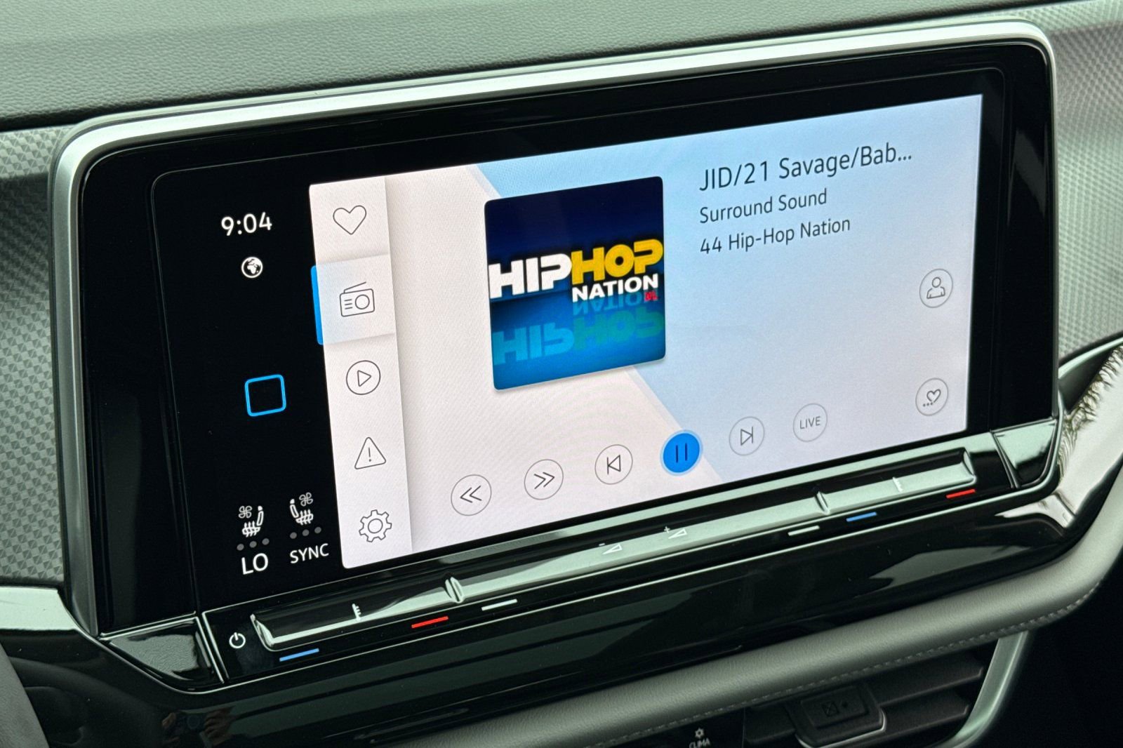 New 2025 Volkswagen Atlas Peak Edition SE image 19